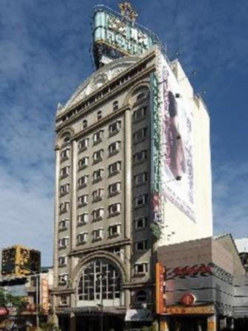 Hub Hotel Kaohsiung Cisian Branch Exterior photo